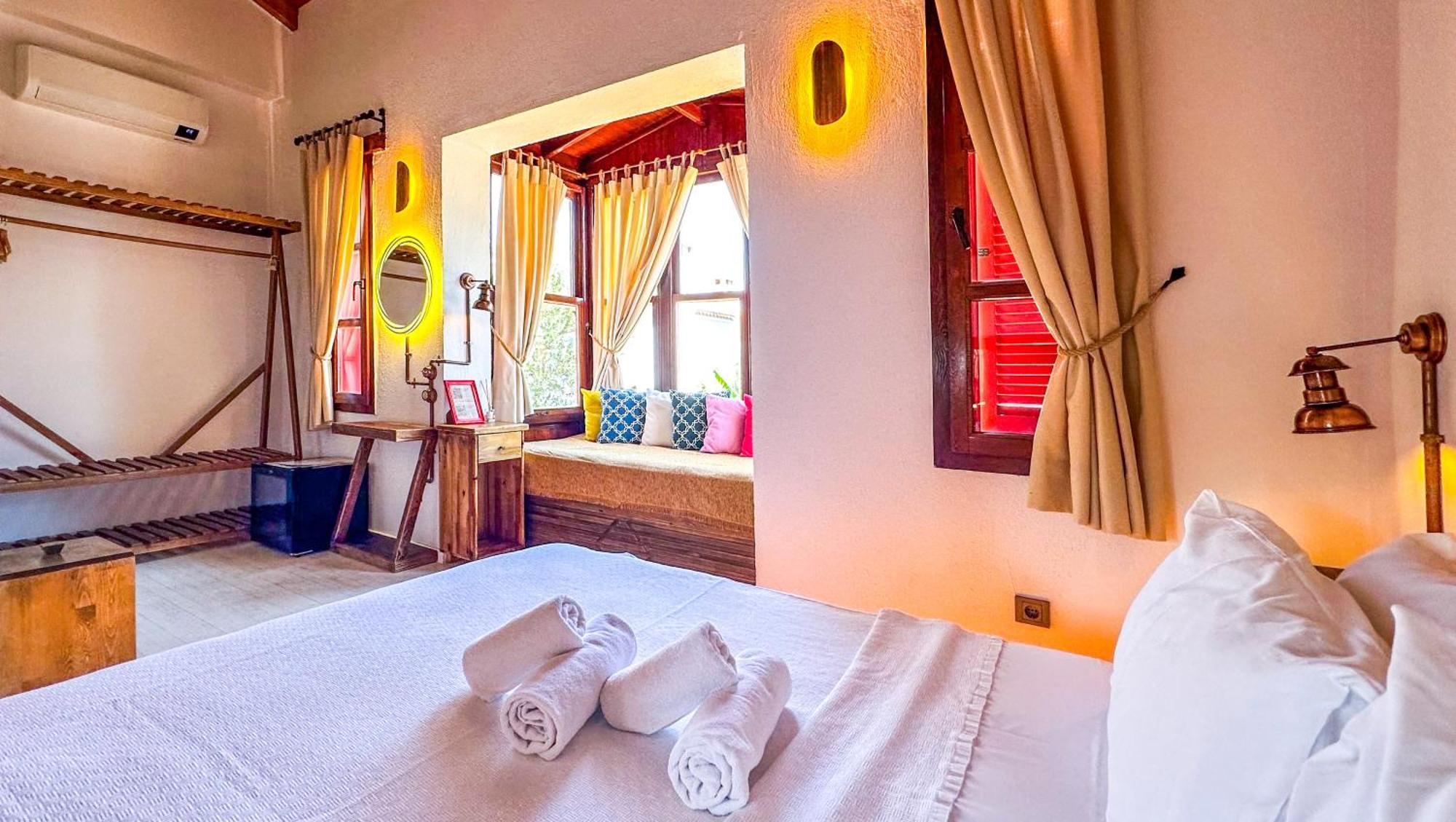 Banana Alacati Food & Stay - Adults Only 外观 照片