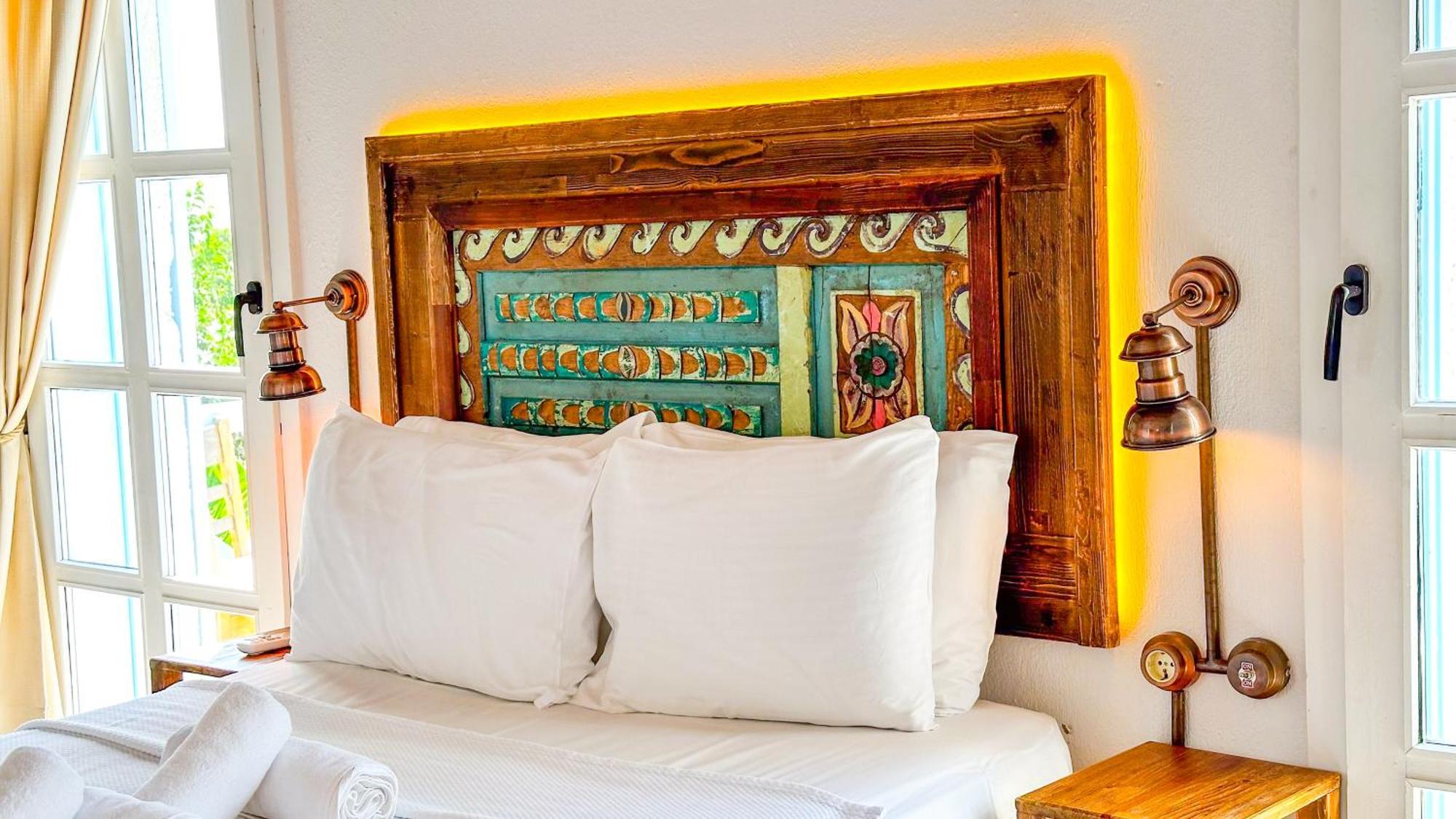 Banana Alacati Food & Stay - Adults Only 外观 照片